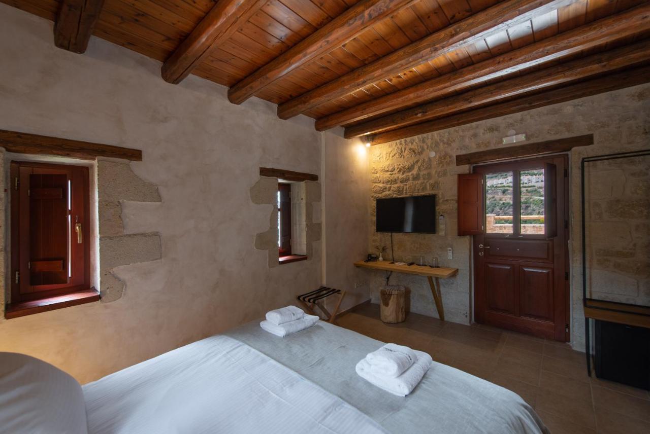 Brazzo Di Maina Hotel Oitilon Ngoại thất bức ảnh