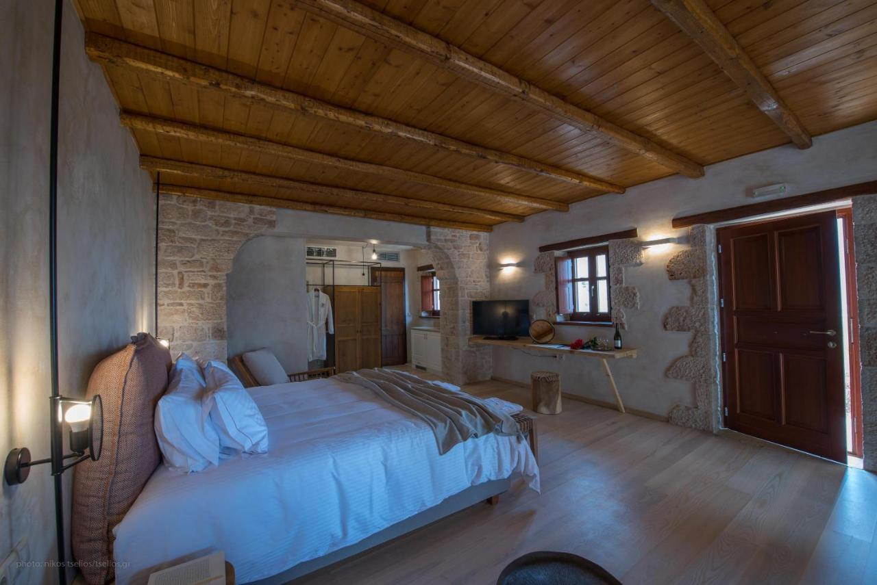 Brazzo Di Maina Hotel Oitilon Ngoại thất bức ảnh